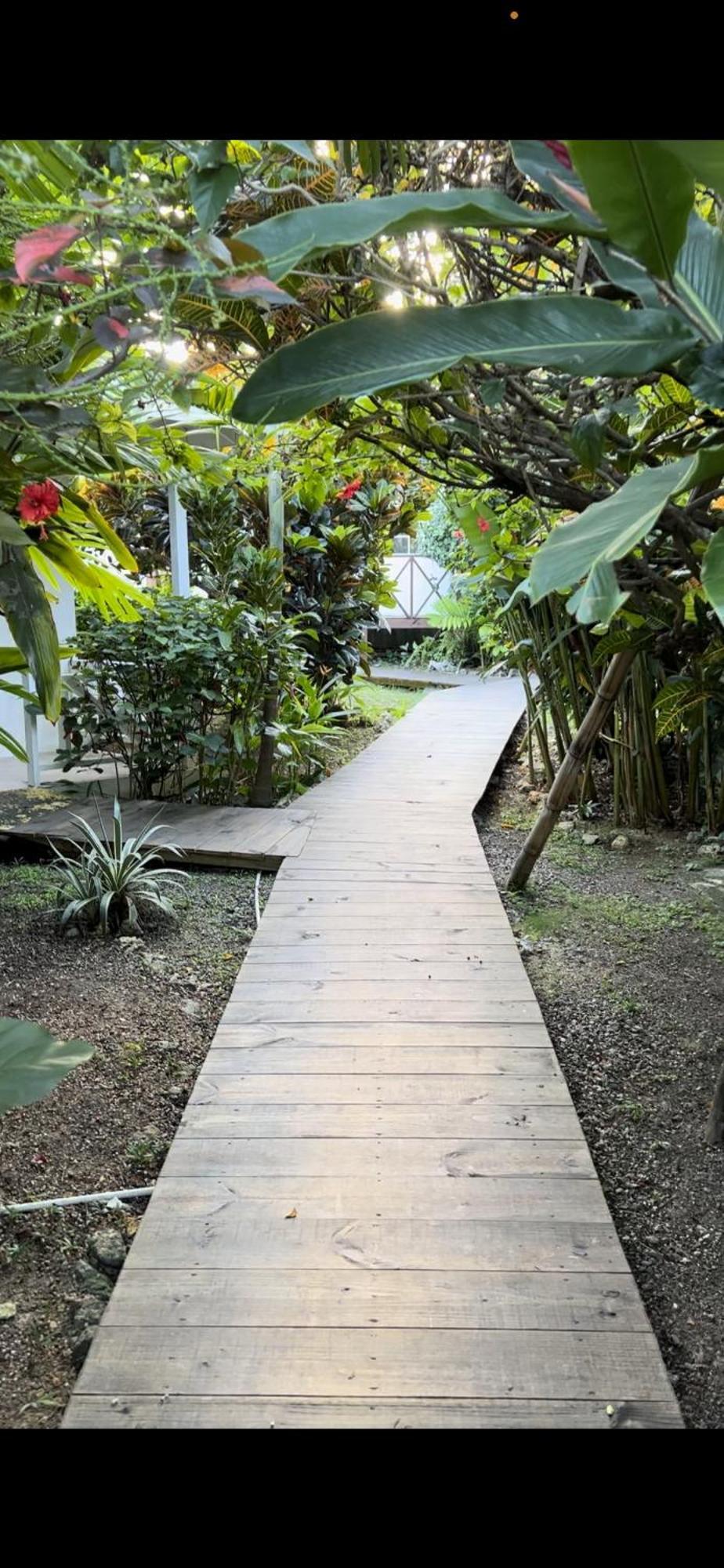 Jamaica Colors Hotel And Eco-Retreat ปอร์ตอันโตนิโอ ภายนอก รูปภาพ